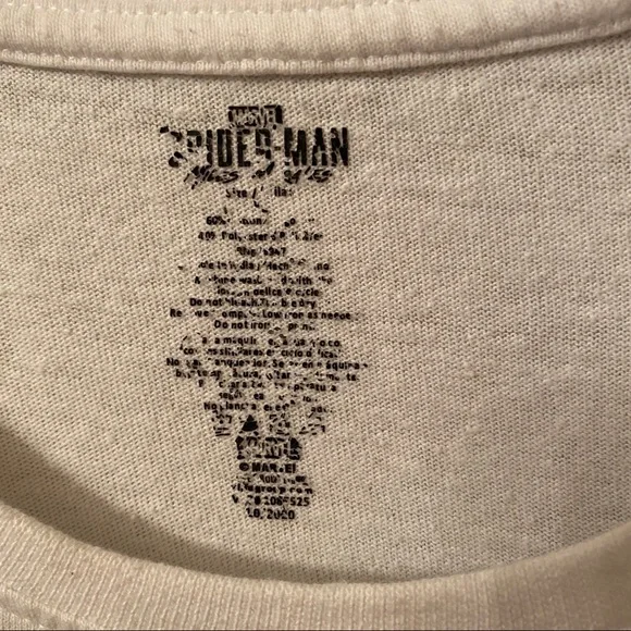 Marvel - Picture 3 of 4